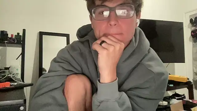 ryan 28747 online show from May 18, 2:51 am
