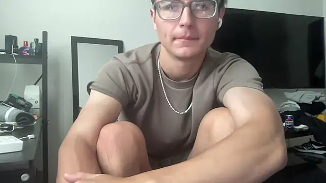 ryan 28747 online show from June 14, 10:45 pm