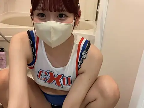 Snapshot of shina_mo_n_ch chatting on May 7, 2:11 pm shina mo n ch online show from May 7, 2:11 pm