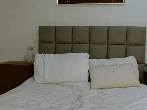 Snapshot of Godessofpleasxa chatting on March 9, 10:19 am Godessofpleasxa online show from March 9, 10:19 am