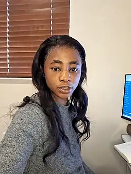 Snapshot of Godessofpleasxa chatting on September 9, 9:42 am Godessofpleasxa online show from September 9, 9:42 am