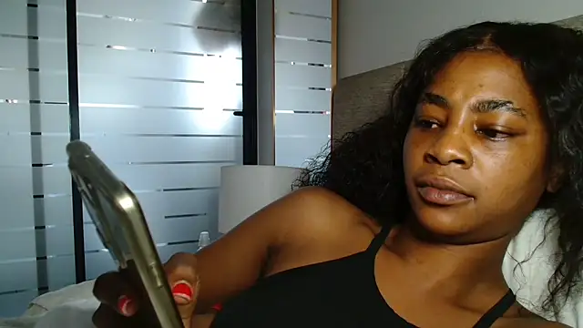 Snapshot of Godessofpleasxa chatting on February 19, 5:36 am Godessofpleasxa online show from February 19, 5:36 am