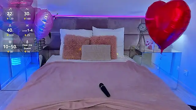 SusanBlair online show from February 18, 1:18 pm