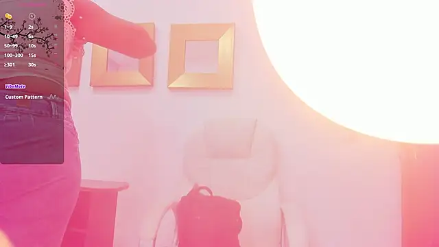 Snapshot of AnthonelaRusso_ chatting on February 4, 3:33 am AnthonelaRusso online show from February 4, 3:33 am