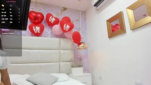 Snapshot of AnthonelaRusso_ chatting on February 17, 3:36 am AnthonelaRusso online show from February 17, 3:36 am