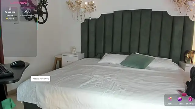 Snapshot of AnthonelaRusso_ chatting on October 12, 3:49 am AnthonelaRusso online show from October 12, 3:49 am