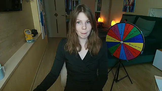 ReginaSparkle online show from February 4, 5:02 am