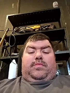 Snapshot of Rcraigue4 chatting on October 24, 9:00 pm Rcraigue4 online show from October 24, 9:00 pm