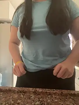 Snapshot of haskadin chatting on March 7, 2:36 pm haskadin online show from March 7, 2:36 pm