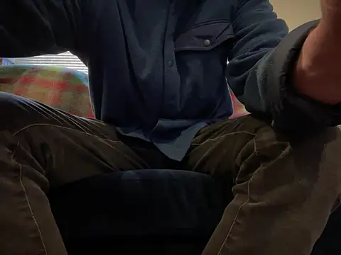 Snapshot of Prolapse_Pig chatting on February 4, 9:20 pm Prolapse Pig online show from February 4, 9:20 pm