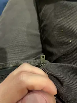 Prolapse Pig online show from December 2, 3:01 am