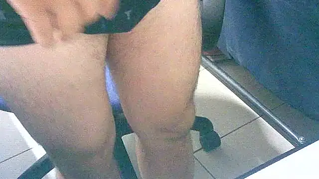 Snapshot of Greeneyes0820 chatting on September 16, 10:38 am Greeneyes0820 online show from September 16, 10:38 am