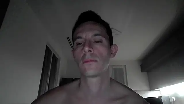 Snapshot of Masterclassyfeet chatting on March 11, 11:15 pm Masterclassyfeet online show from March 11, 11:15 pm