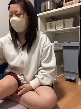 ran xx x online show from March 4, 4:09 pm