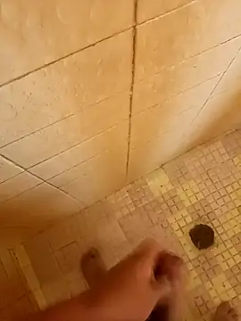 Snapshot of srecet chatting on January 24, 1:56 am srecet online show from January 24, 1:56 am