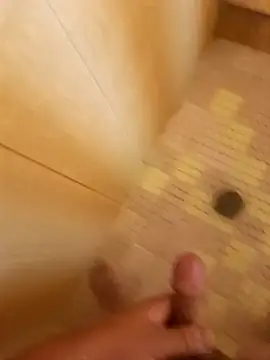 Snapshot of srecet chatting on January 28, 1:08 am srecet online show from January 28, 1:08 am