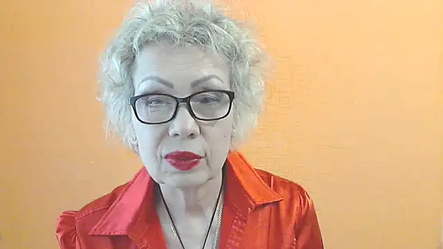Snapshot of NessyJenixs chatting on May 18, 1:06 pm NessyJenixs online show from May 18, 1:06 pm