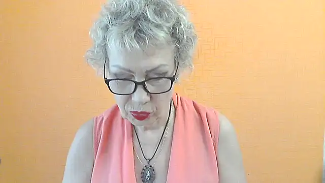 Snapshot of NessyJenixs chatting on July 4, 1:17 pm NessyJenixs online show from July 4, 1:17 pm