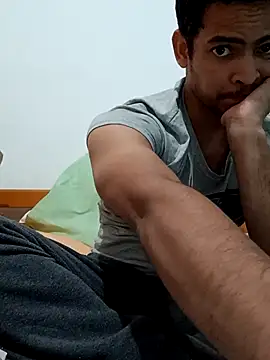 Snapshot of cingonduro chatting on November 6, 6:42 pm cingonduro online show from November 6, 6:42 pm