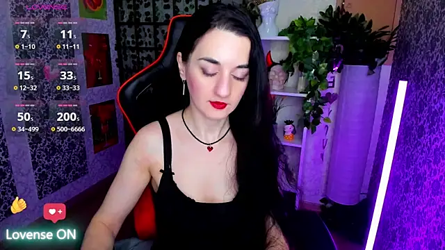 JessicaAlfo online show from February 12, 2:17 am