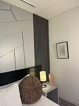 fiorella paris online show from March 3, 8:04 pm