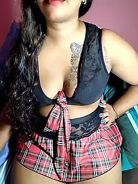 Snapshot of Sexy-Monikaa chatting on May 9, 7:30 pm Sexy-Monikaa online show from May 9, 7:30 pm