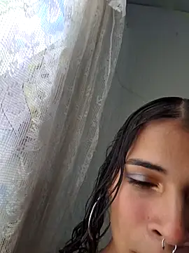 Snapshot of novinhatransexy chatting on May 11, 5:10 pm novinhatransexy online show from May 11, 5:10 pm