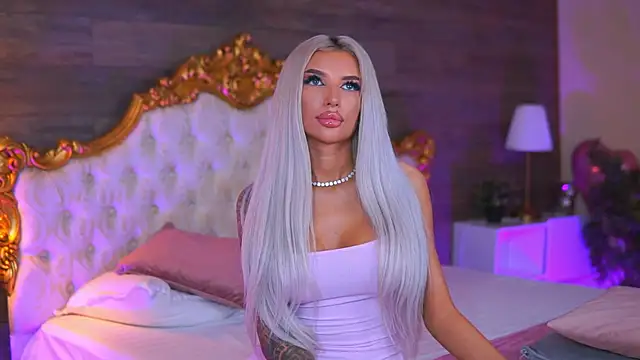Snapshot of Juicy_Jessye chatting on May 24, 7:52 pm Juicy Jessye online show from May 24, 7:52 pm