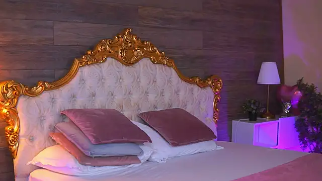 Snapshot of Juicy_Jessye chatting on June 12, 8:41 pm Juicy Jessye online show from June 12, 8:41 pm