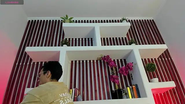 Snapshot of ApoloCruz chatting on May 17, 3:59 am ApoloCruz online show from May 17, 3:59 am