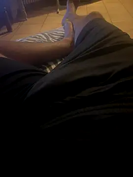 Snapshot of thor955555 chatting on September 21, 1:29 am thor955555 online show from September 21, 1:29 am