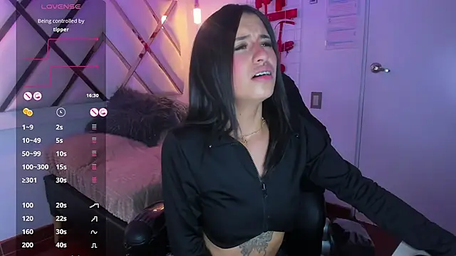 Snapshot of Belinda_Braund chatting on February 27, 6:53 pm Belinda Braund online show from February 27, 6:53 pm