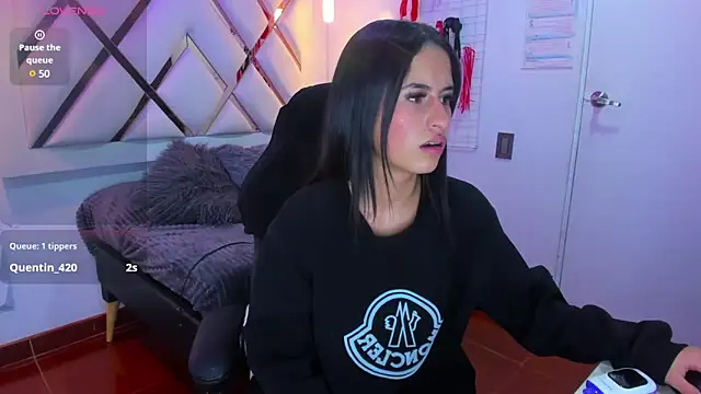 Snapshot of Belinda_Braund chatting on March 17, 5:49 pm Belinda Braund online show from March 17, 5:49 pm