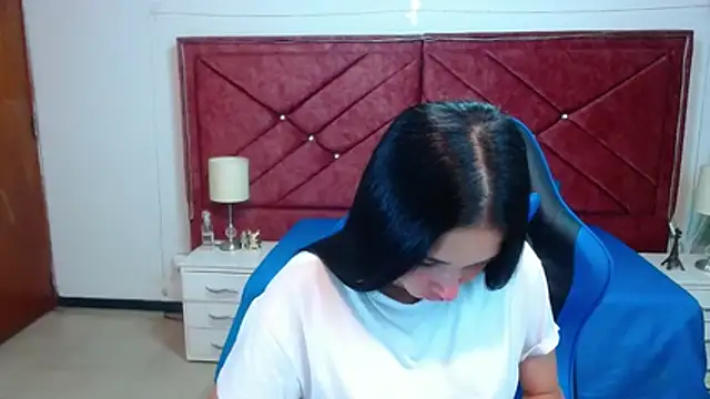 Snapshot of victoria_adams07 chatting on March 20, 8:14 pm victoria adams07 online show from March 20, 8:14 pm