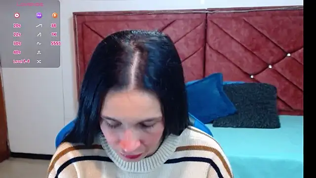 Snapshot of victoria_adams07 chatting on April 15, 2:35 pm victoria adams07 online show from April 15, 2:35 pm