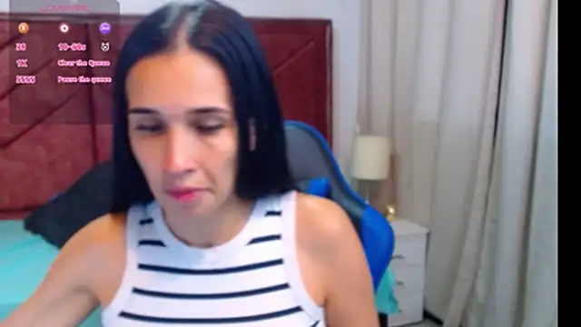 Snapshot of victoria_adams07 chatting on April 24, 10:34 pm victoria adams07 online show from April 24, 10:34 pm