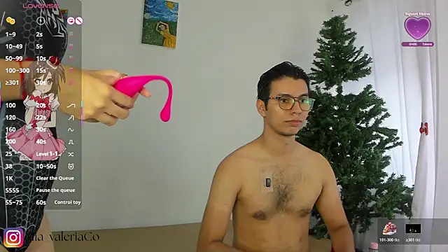 MarioandMia online show from November 7, 8:20 pm