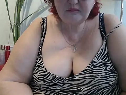Snapshot of DeniseeRosea chatting on May 17, 5:27 am DeniseeRosea online show from May 17, 5:27 am