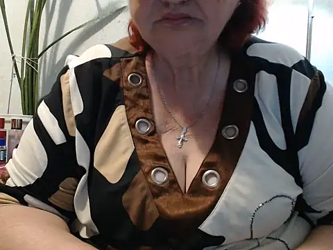 DeniseeRosea online show from June 16, 10:45 pm