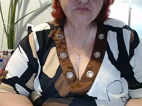 DeniseeRosea online show from June 19, 6:01 pm