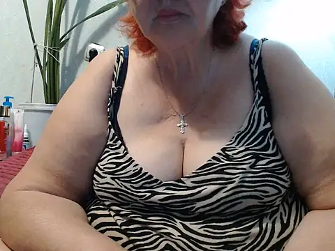 DeniseeRosea online show from July 18, 7:28 pm