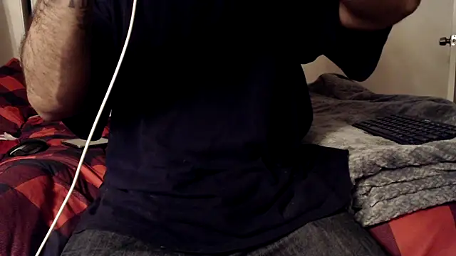 Snapshot of Str8_Soldier chatting on February 27, 8:39 am Str8 Soldier online show from February 27, 8:39 am