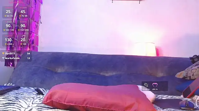 izan 20 online show from November 25, 10:37 am