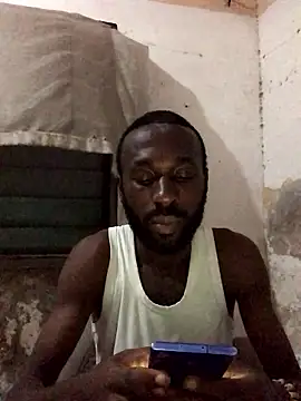 Snapshot of onewinnertee chatting on January 8, 6:32 pm onewinnertee online show from January 8, 6:32 pm