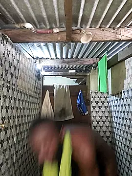 Snapshot of onewinnertee chatting on January 10, 11:01 am onewinnertee online show from January 10, 11:01 am