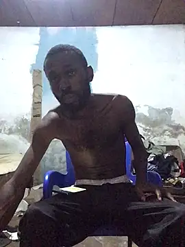 Snapshot of onewinnertee chatting on January 14, 12:16 am onewinnertee online show from January 14, 12:16 am