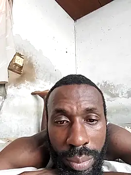 Snapshot of onewinnertee chatting on February 16, 1:51 pm onewinnertee online show from February 16, 1:51 pm