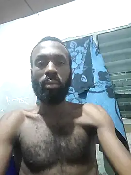 Snapshot of onewinnertee chatting on February 23, 9:23 pm onewinnertee online show from February 23, 9:23 pm