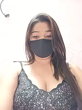 Snapshot of Simran-001 chatting on June 18, 10:09 am Simran-001 online show from June 18, 10:09 am