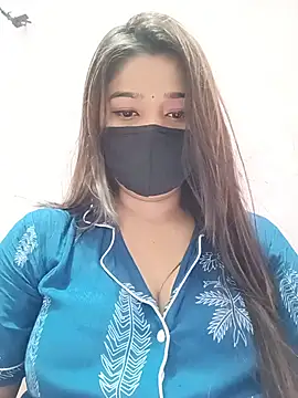 Snapshot of Simran-001 chatting on June 21, 12:08 pm Simran-001 online show from June 21, 12:08 pm